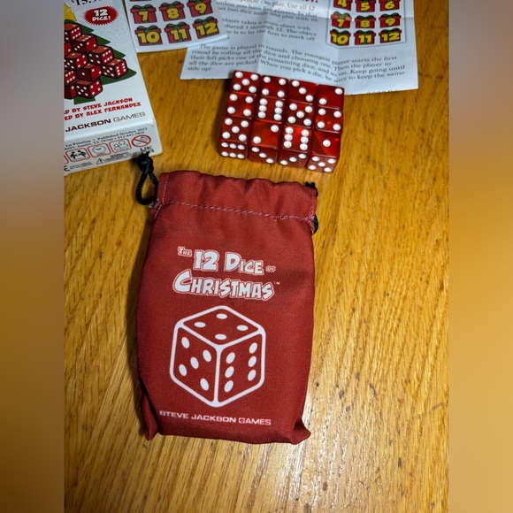 Steve Jackson Games The 12 Dice of Christmas, Dice Game - Picture 4 of 6